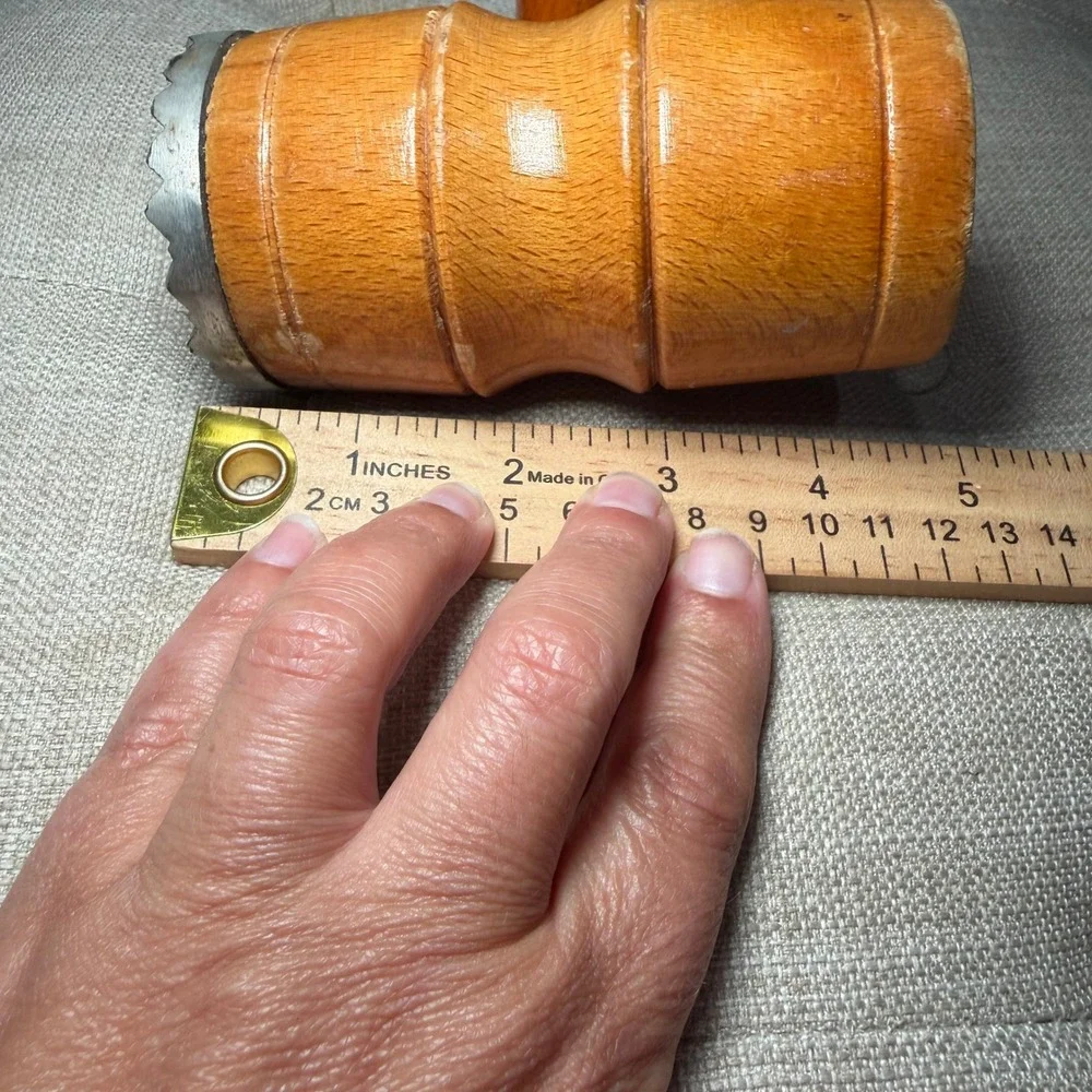 Vintage Dual Face Meat Tenderizer Mallet‎ Wood Handle Farmhouse Kitchen Tool